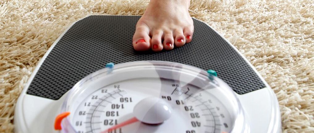 Das Ergebnis einer Gewichtsabnahme bei einer chemischen Diät kann zwischen 4 und 30 kg liegen